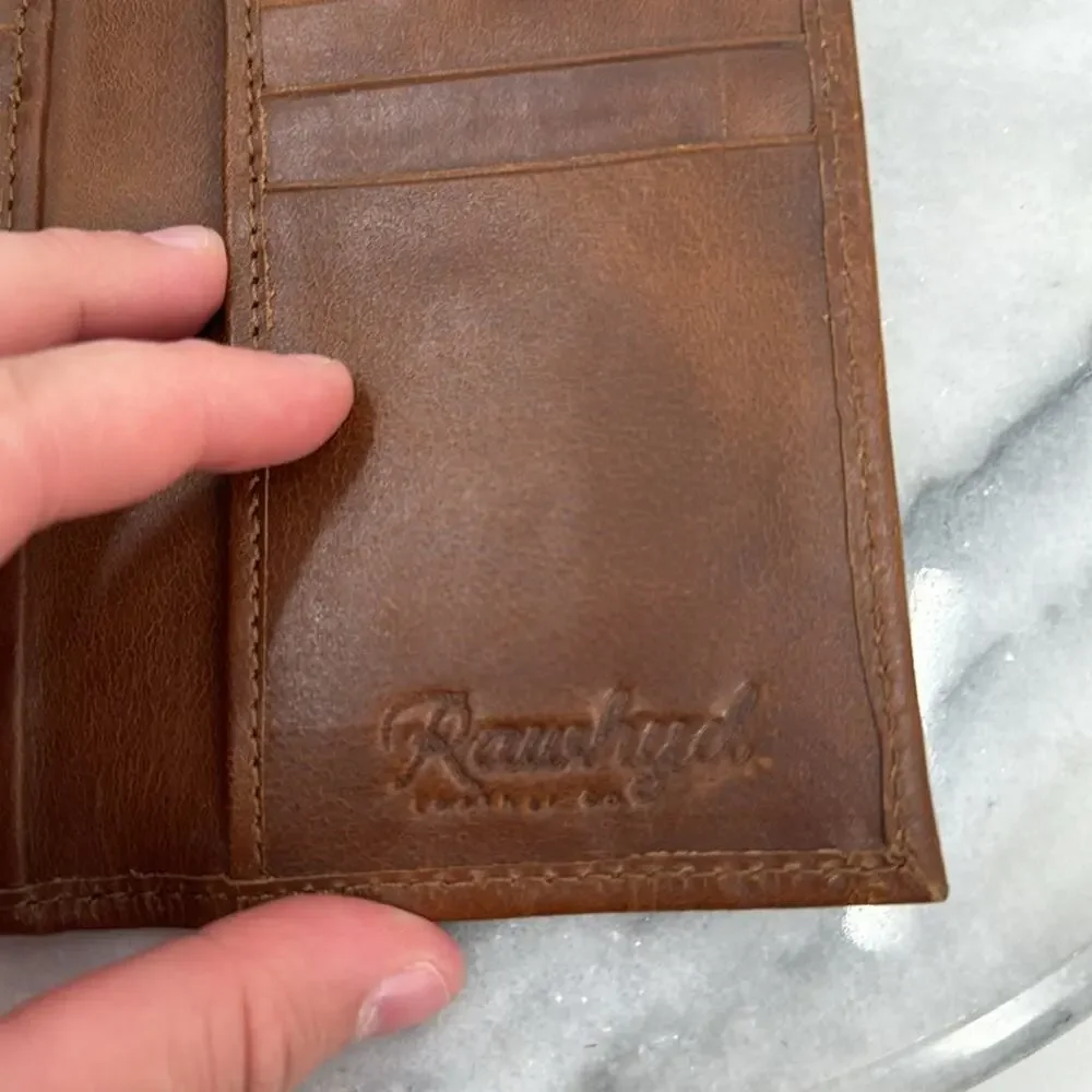 NWT Rawhyd leather chain wallet